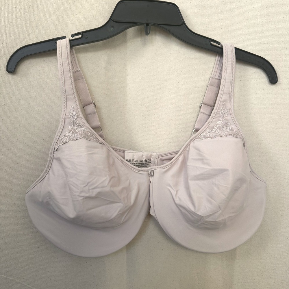Bali Women's Sandshell Passion For Comfort Minimizer Underwire Bra 40DD 3385